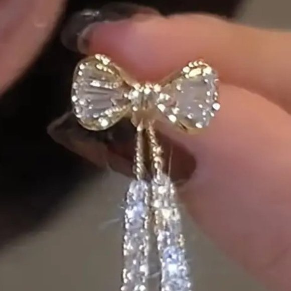 Jewelry - Christmas🎄 Closing on Dec 15, 2023